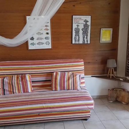 Kay Zanndoli Apartment La Trinite Ngoại thất bức ảnh