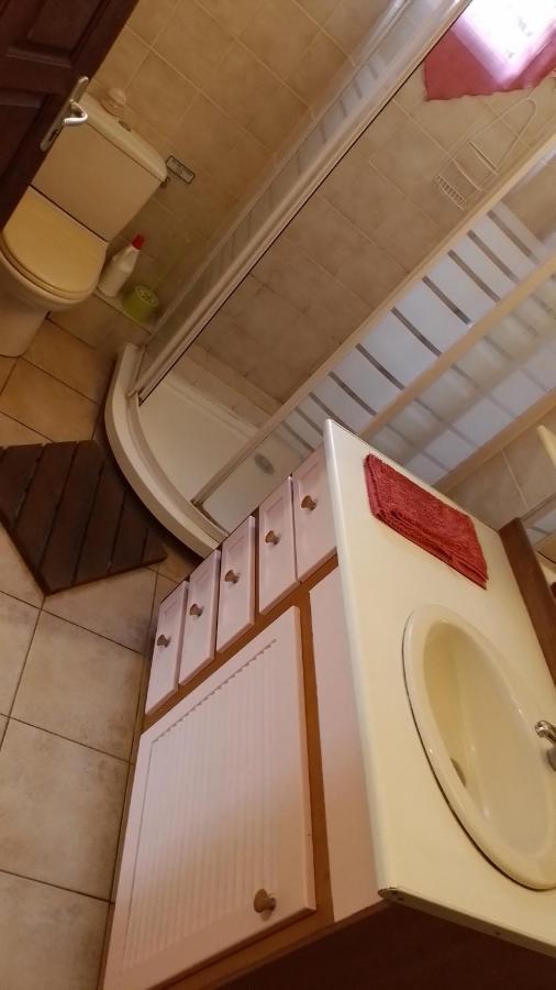 Kay Zanndoli Apartment La Trinite Ngoại thất bức ảnh