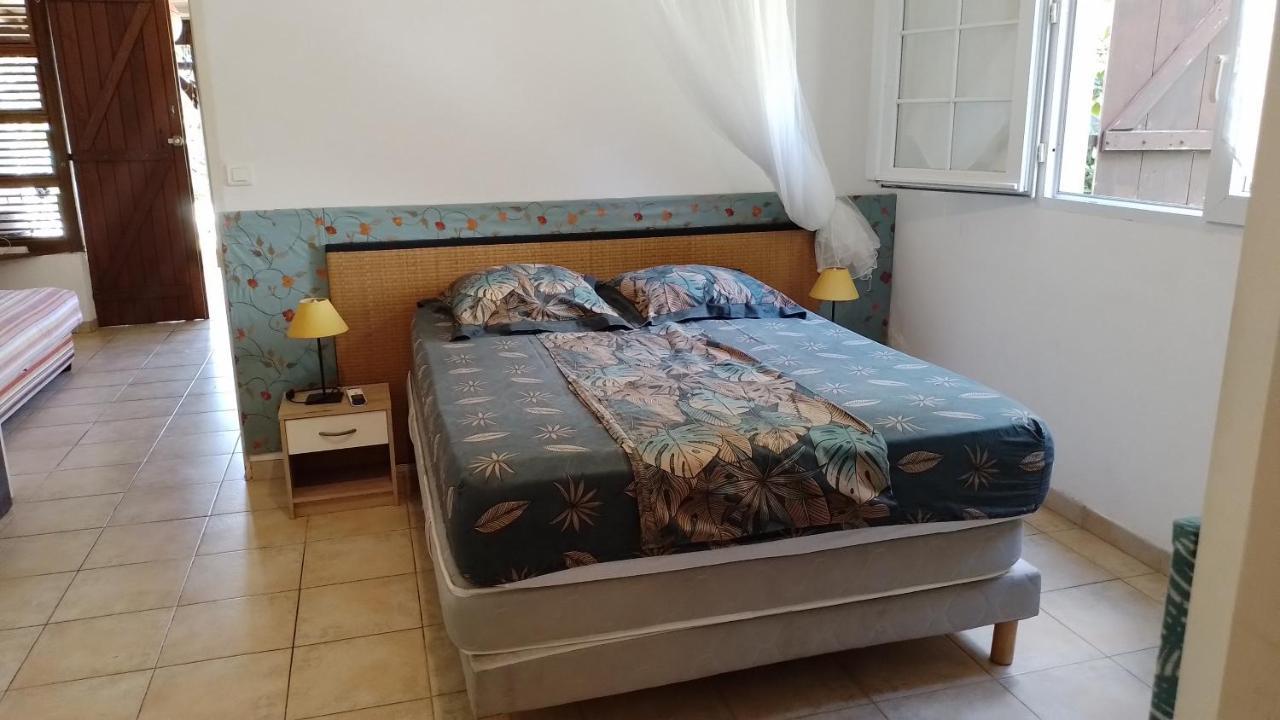 Kay Zanndoli Apartment La Trinite Ngoại thất bức ảnh