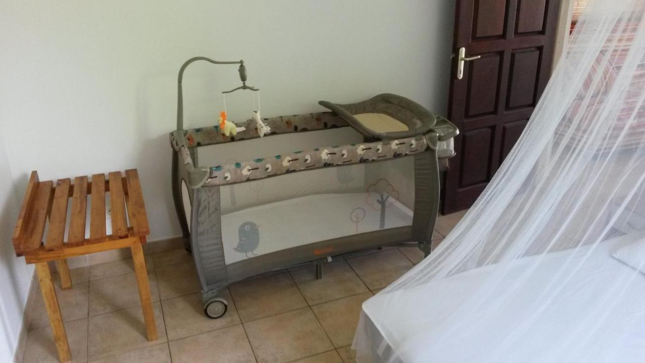Kay Zanndoli Apartment La Trinite Ngoại thất bức ảnh